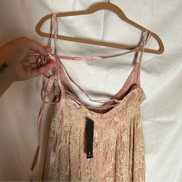 NWT Lulus Stolen Moments Dusty Pink Lace-Up Lace Maxi Dress Size Small - Picture 6 of 13